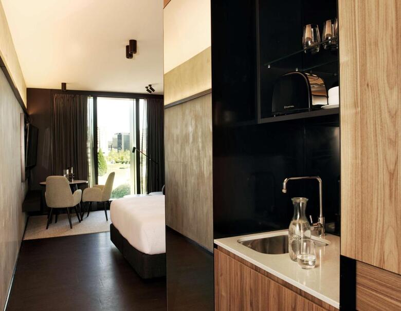 Aparthotel A By Adina Canberra