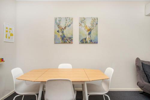 Apartamento Comfy Unit Next To Majura Oval, 10 Min From Cbd