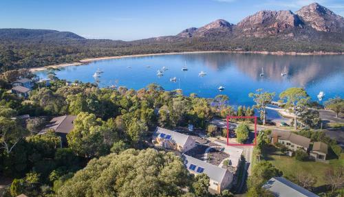 Freycinet Cottage 1 ? Bluestone