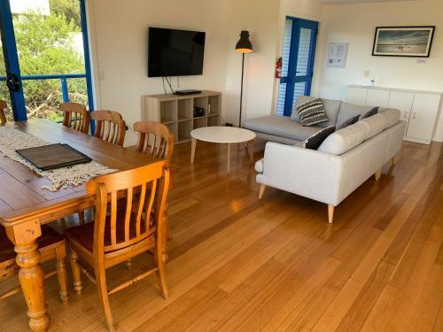 Blue Gum Retreat