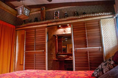 Luwow Lodge