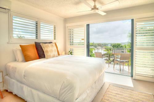 Coolum Beach 3 Level Townhouse Private Rooftop Terrace Spa Overlooking Mount Coolum