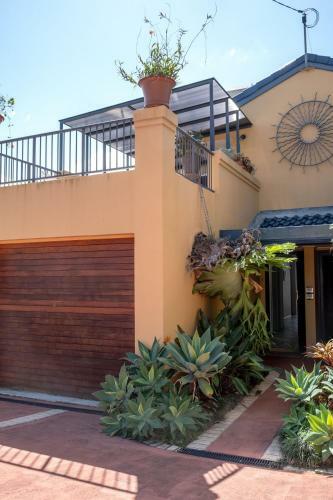 Coolum Beach 3 Level Townhouse Private Rooftop Terrace Spa Overlooking Mount Coolum