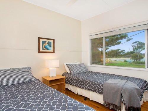 Ocean Blue Apartment Two - Oceanfront Apartment