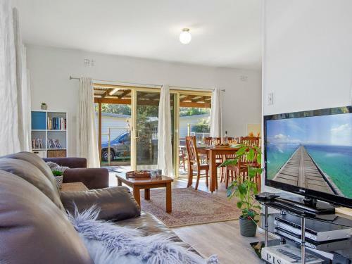 Beach Escape @ Currarong - Basic Family Accommodation