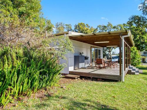 Beach Escape @ Currarong - Basic Family Accommodation