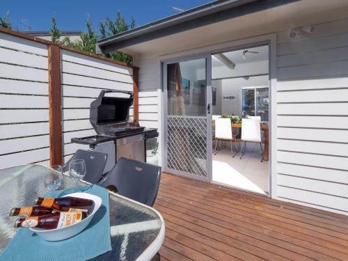 Seaview Getaway