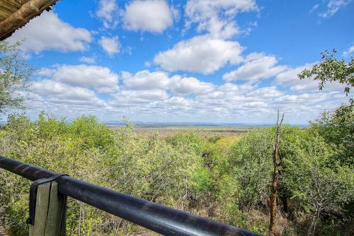 Bed & Breakfast Ehlathini Lodge