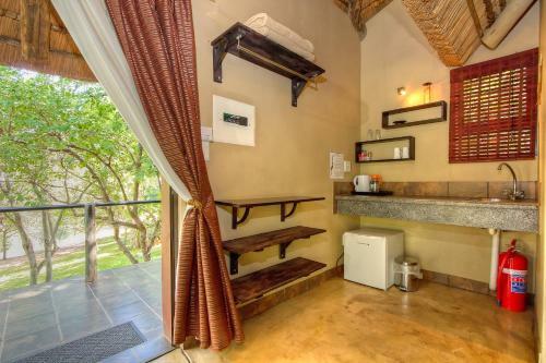 Bed & Breakfast Ehlathini Lodge