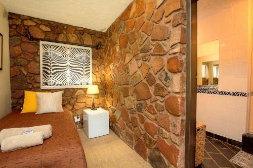 Bed & Breakfast Ehlathini Lodge
