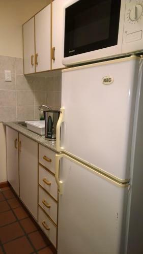 Hostal Baviana Beach Lodge