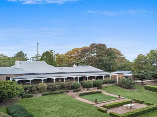 Redcourt - Est 1904: Southern Highlands Elegance
