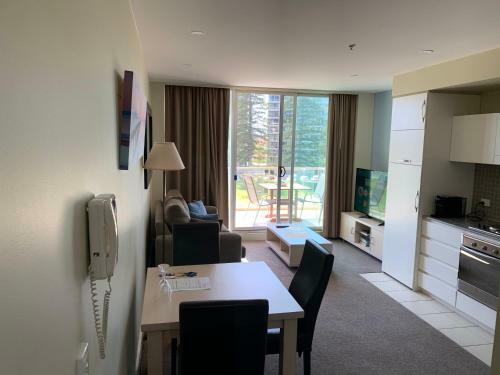 Apartamentos Luxury Beachside Accomodation