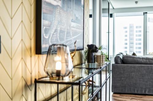 Serviced Apartments By Gclr At Q1