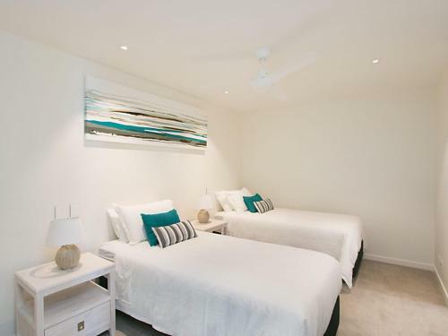 The Garland Unit 702 Beachfront Apartment In Rainbow Bay Coolangatta