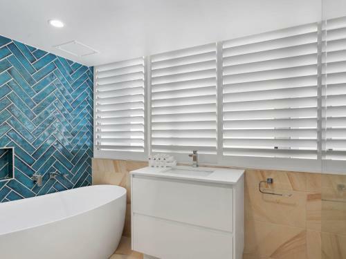 The Penthouses Absolute Beachfront Apartment