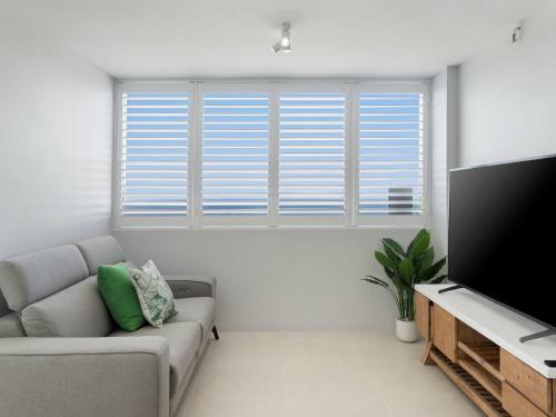 The Penthouses Absolute Beachfront Apartment