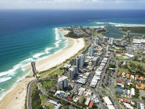Hotel Calypso Plaza Resort Unit 215 Beachfront Studio Apartment