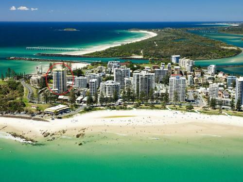 Carool Unit 25 - 10th Floor With Great Views From This 3 Bedroom Unit
