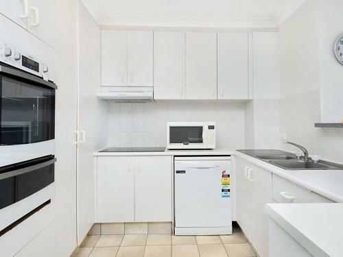 Ocean View Terrace Unit 3 - Central Coolangatta
