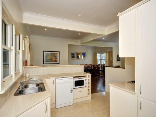 Pet Friendly - Summer Cottage
