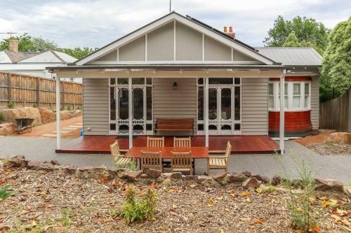 Vintage Charm On St Leonards