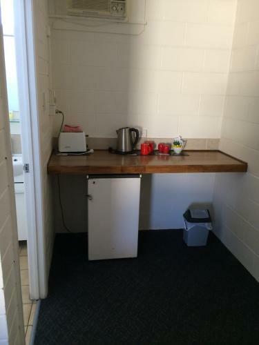 Burdekin Motor Inn