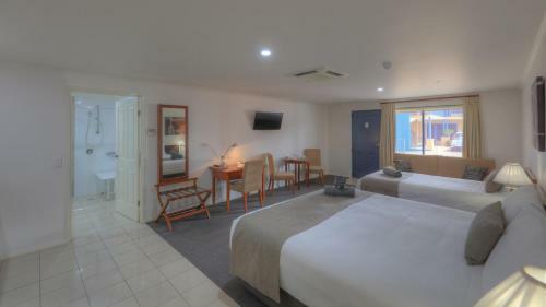 Inverell Rsm Club Motel