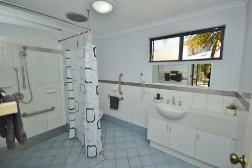 Blue Ocean Villa 2