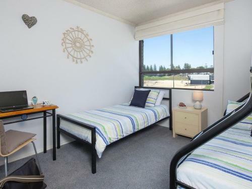 At The Beach - Kiama Surf Beach At Your Doorstep