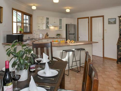 Cloud 9 Cottage - Waves, Walks And Welcoming
