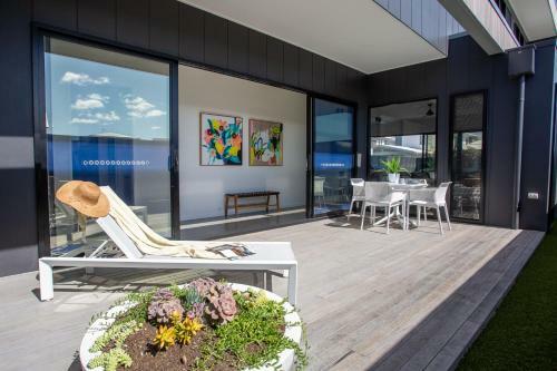 Breeze At Salt