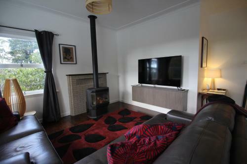 New Winston Cottage Leura Views & Location