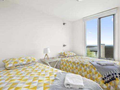 Point Grey Apartment 2 - Ocean Views With Wifi