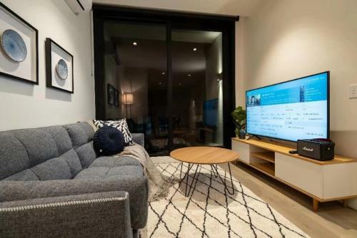 Stunning Opera Apartment-st Kilda Rd