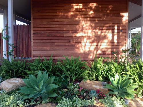 Apartamento Grape Juice Studios 4km To Town And Surfers Point