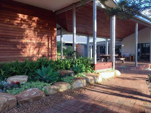 Apartamento Grape Juice Studios 4km To Town And Surfers Point