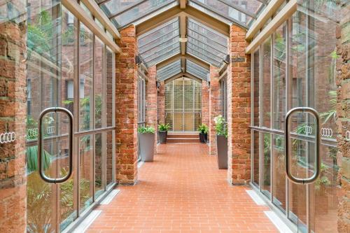 Apartamento Chic Cbd Studio In Heritage House With Pool And Bbq