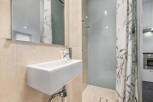 Apartamento Central? ?melbourne? ?studio? ?metres? ?from? ?dining? ?and ?bars?
