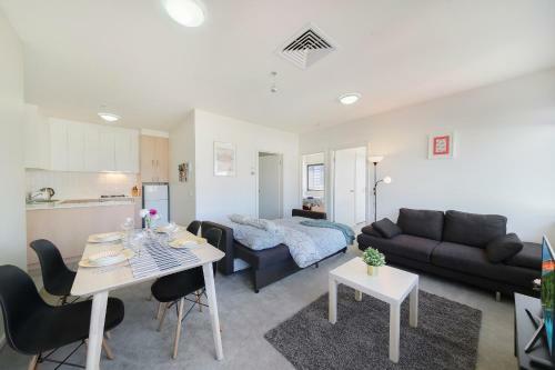 Apartamento A Comfy & Spacious 2br Suite Next To Emporium