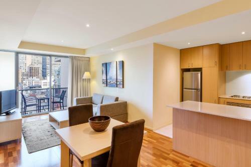 Apartments @ 23 Lonsdale