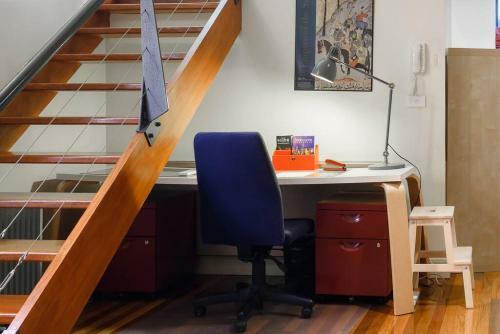 Brooklyn Warehouse Vibe Mins To St Kilda & Cafes