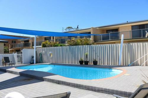 Waterview 8 Luxury Apartment