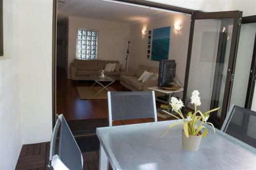 Apartamento Absolute Beachfront - Mooloolaba