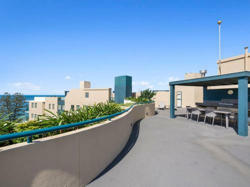 Landmark 10143 - Studio Apartment On Mooloolaba Esplanade, Steps From Mooloolaba Beach!