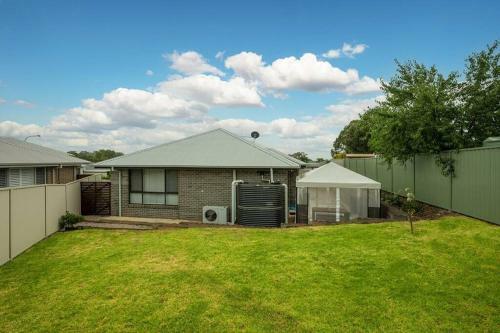 Dunphy Delight By Your Innkeeper Mudgee