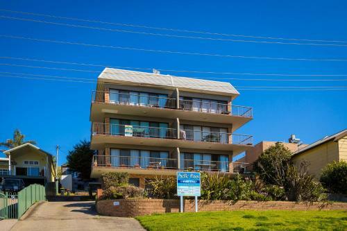Pacific Pines Unit 6