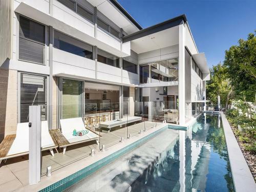 Ultimate Light And Space, Noosa Heads