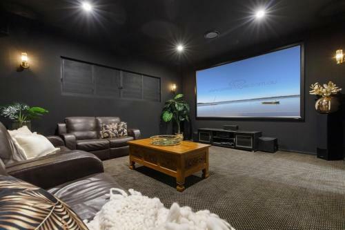 Entertaining In Elegance, Noosaville