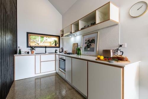 Villa Nowra Studio Barn